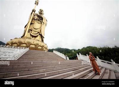 麗江網(wǎng)絡產(chǎn)品代理加盟合同